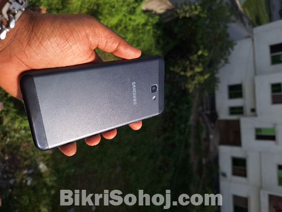 Samsung galaxy J7 prime